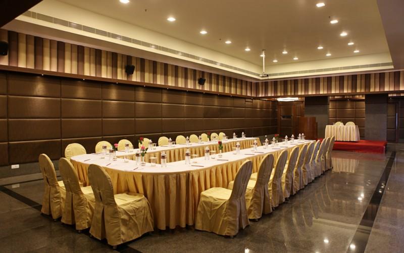 Hotel Shelton Rājahmundry Zewnętrze zdjęcie