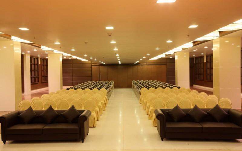 Hotel Shelton Rājahmundry Zewnętrze zdjęcie