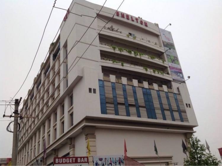 Hotel Shelton Rājahmundry Zewnętrze zdjęcie